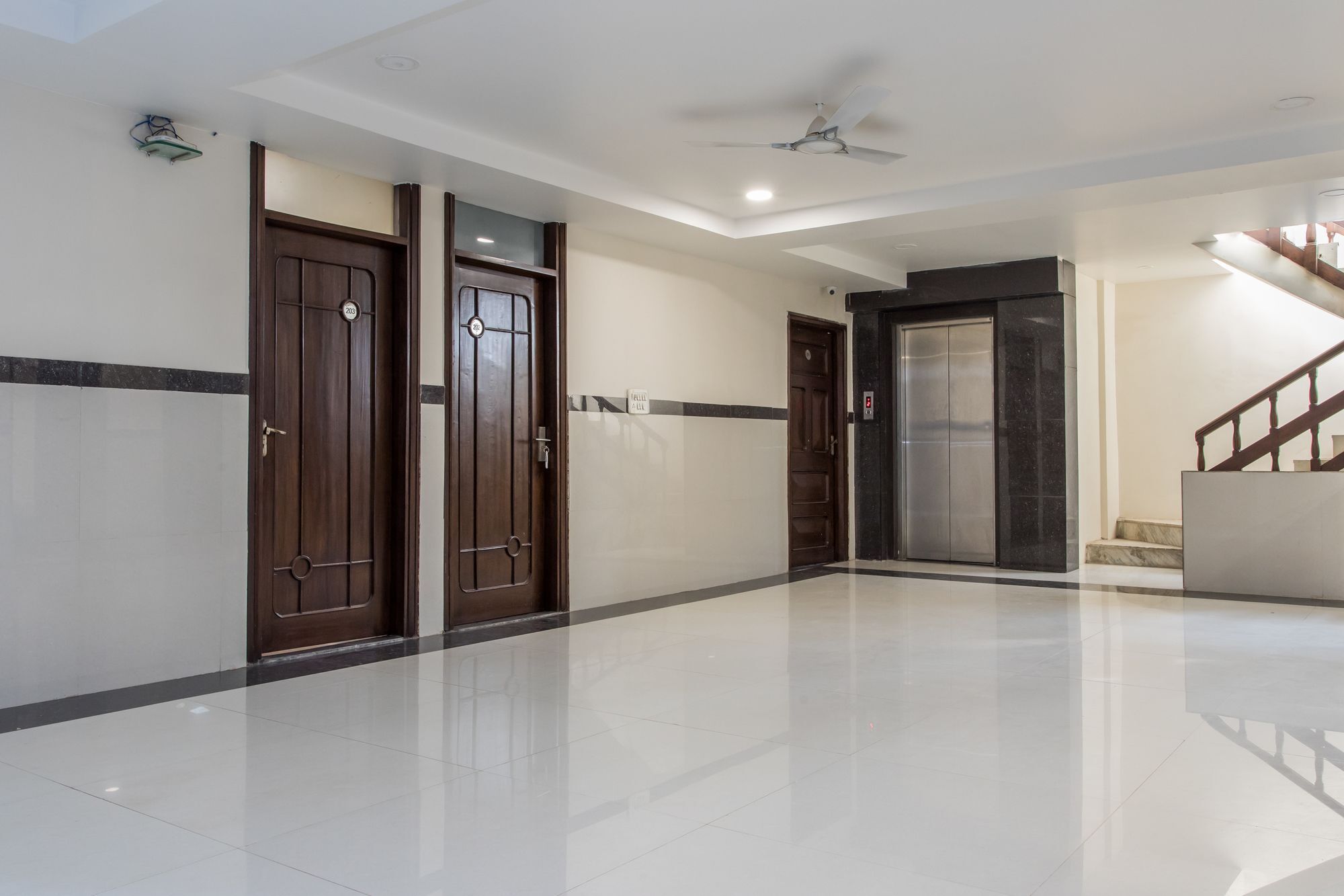 Fabhotel Galaxy Bhanwar Kuan Hotel Indore